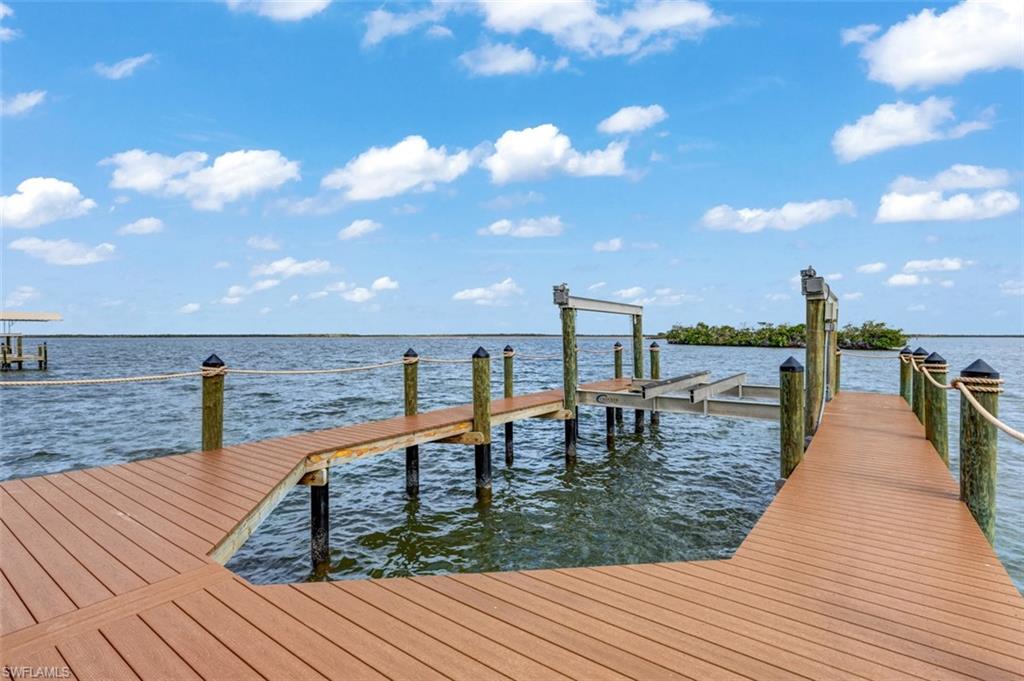 FAIRVIEW ISLES - Residential