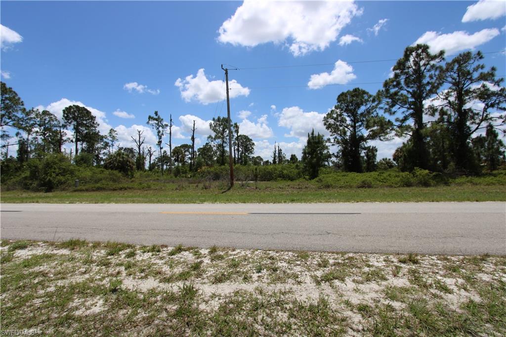 LEHIGH ACRES - Land