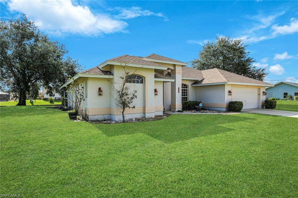 CAPE CORAL - Residential