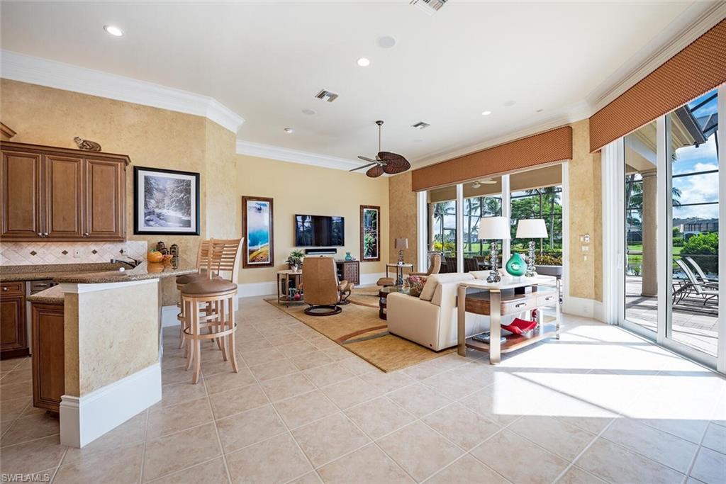 ISLA VISTA - Residential