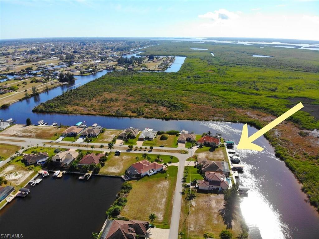 CAPE CORAL - Land