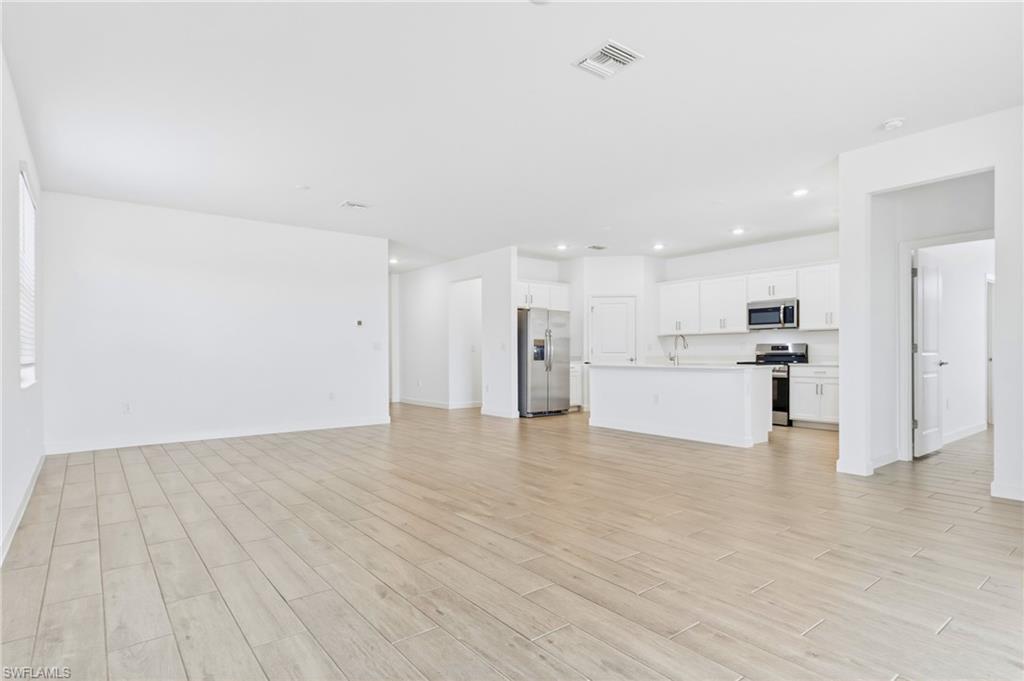 TIMBER CREEK - Residential Lease