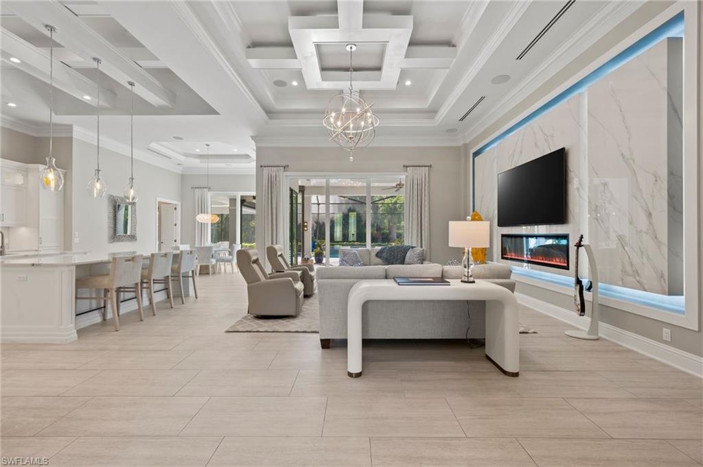 QUAIL WEST - Residential