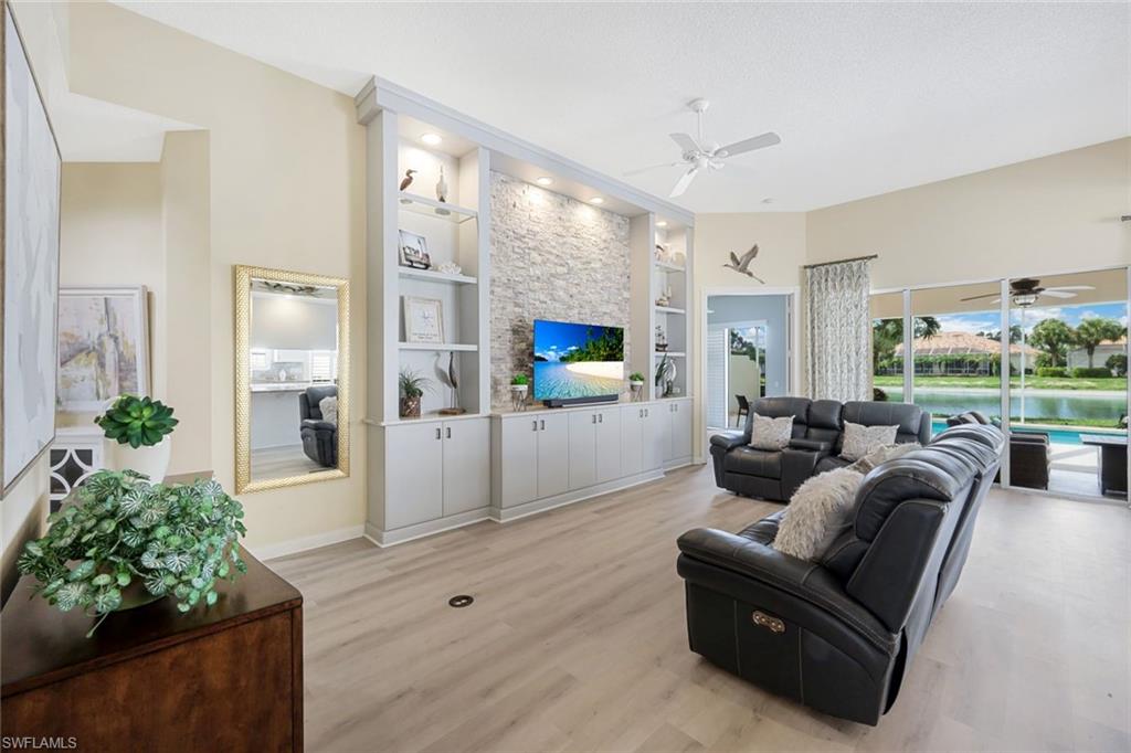 VILLAGE WALK - Residential