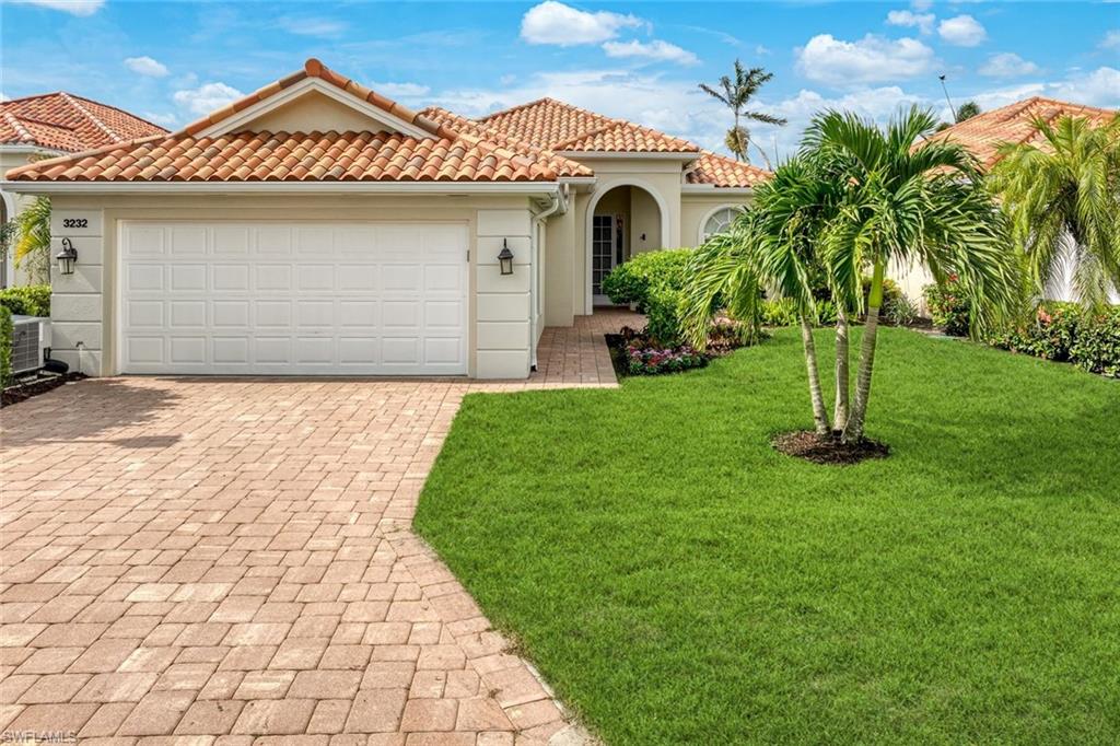 VILLAGE WALK - Residential