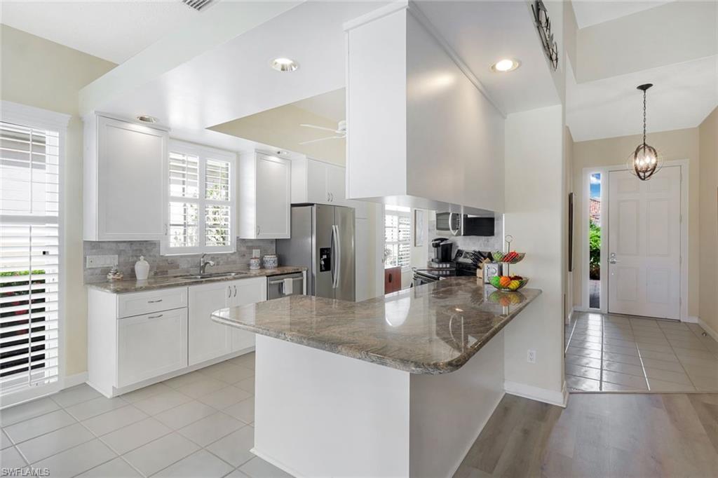 VILLAGE WALK - Residential