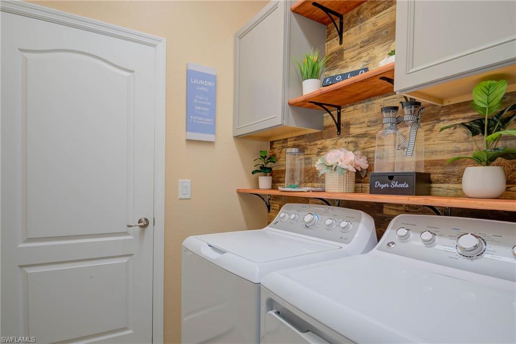 HAMPTON LAKES - Residential Lease