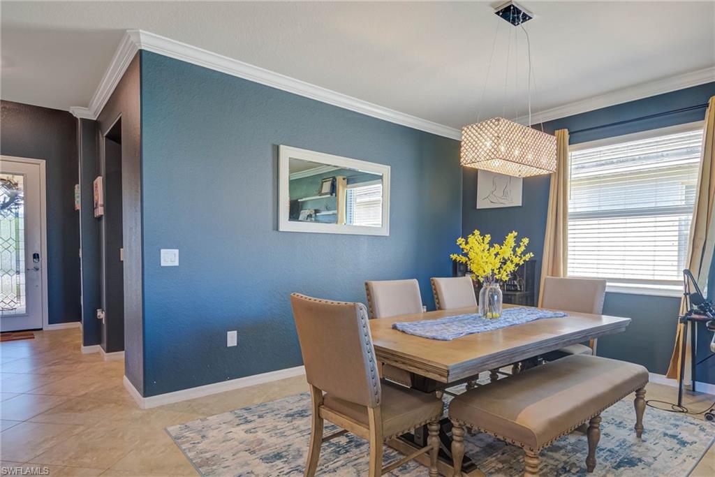 HAMPTON LAKES - Residential Lease