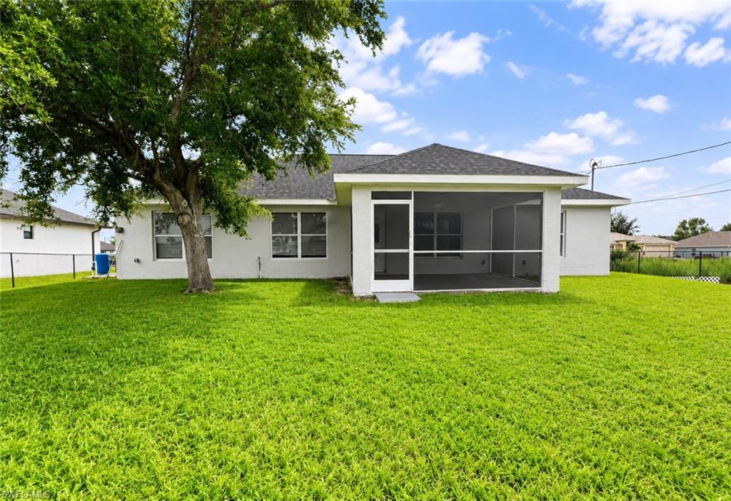 CAPE CORAL - Residential
