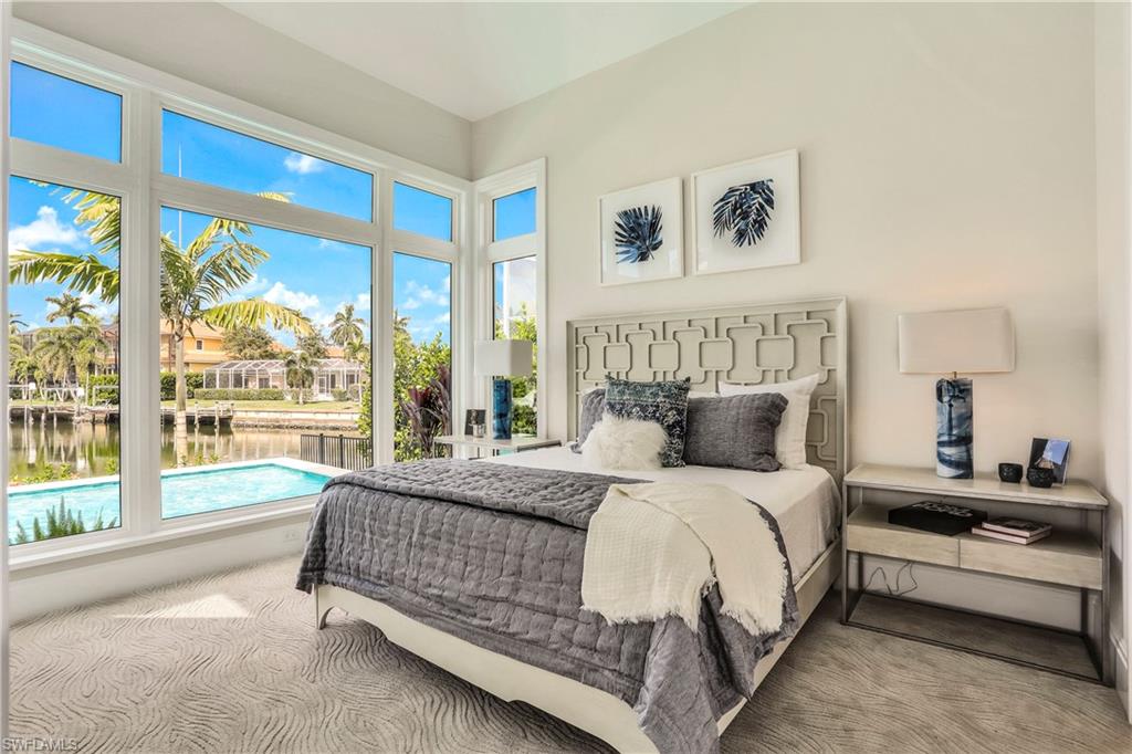 ROYAL HARBOR - Residential