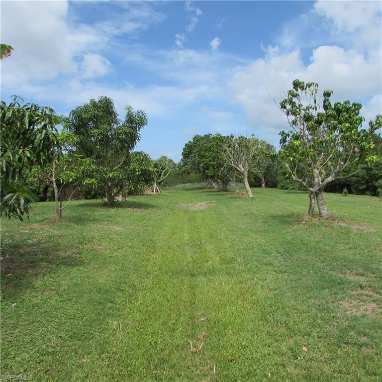 KREAMERS AVOCADO SUBD - Residential