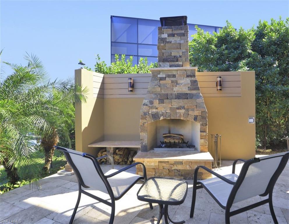 MARCO BEACH - Residential