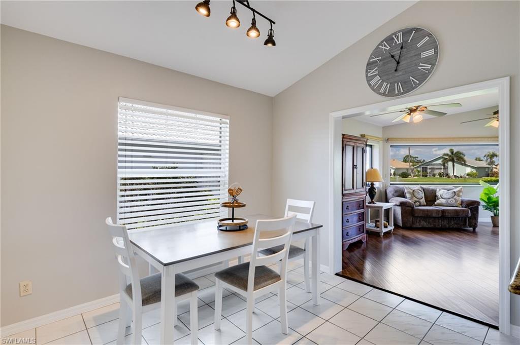 SABAL SPRINGS GOLF AND RACQUET CLUB - Residential