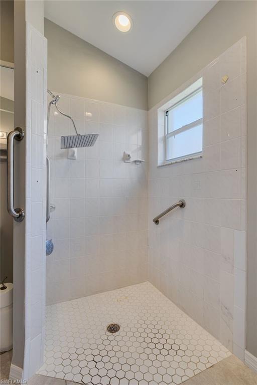 SABAL SPRINGS GOLF AND RACQUET CLUB - Residential