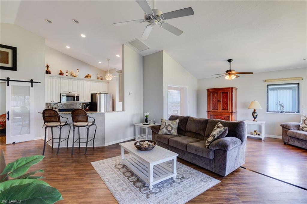SABAL SPRINGS GOLF AND RACQUET CLUB - Residential