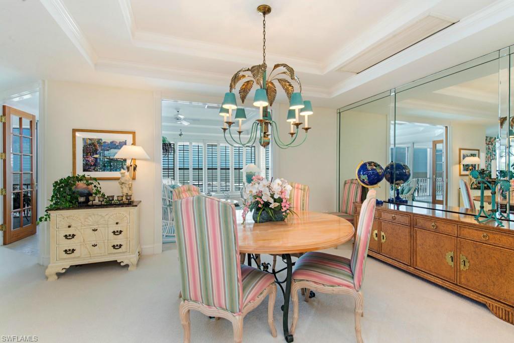 BAREFOOT BEACH - Residential