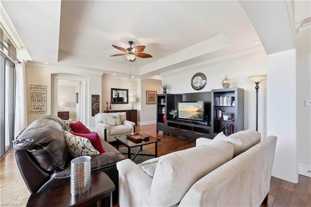 THE STRADA - Residential Lease