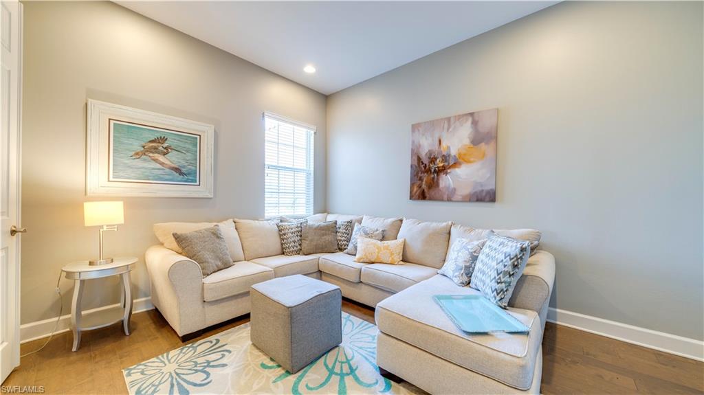 SOMERSET - Residential