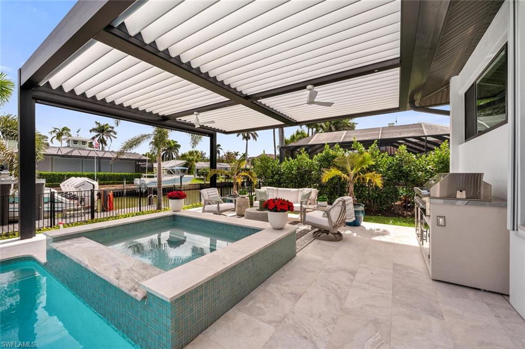 ROYAL HARBOR - Residential