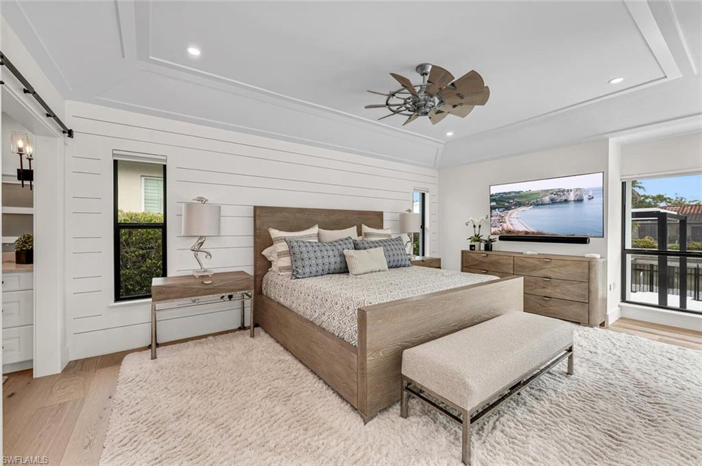 ROYAL HARBOR - Residential