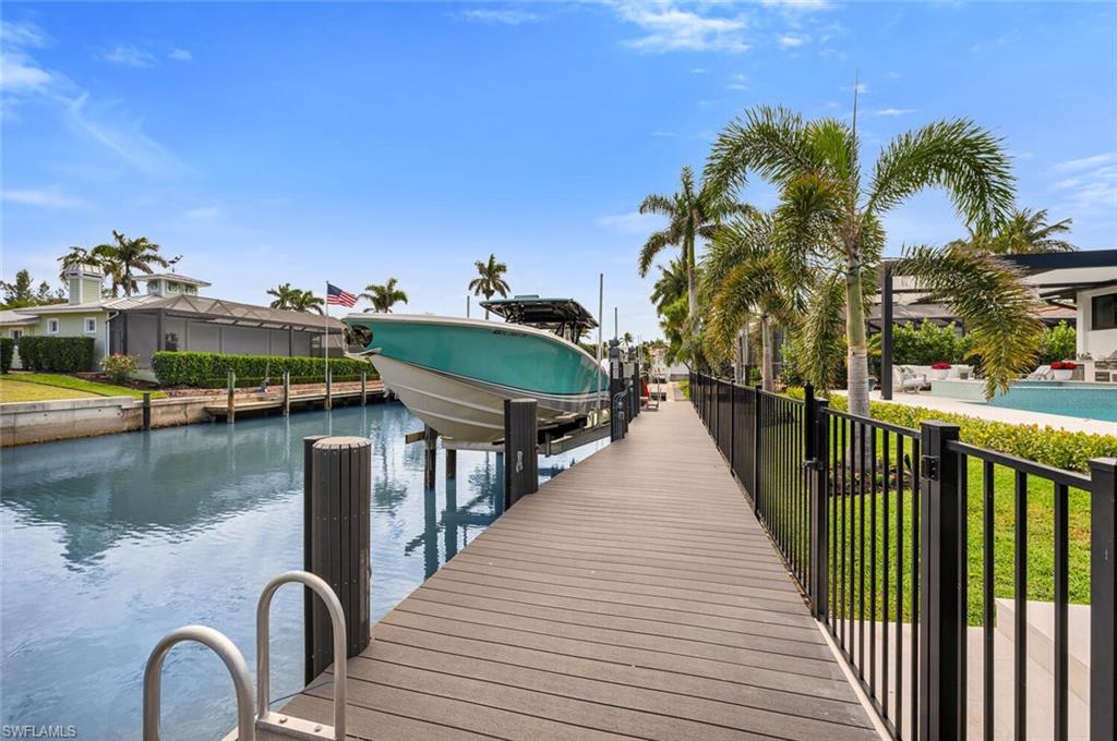 ROYAL HARBOR - Residential