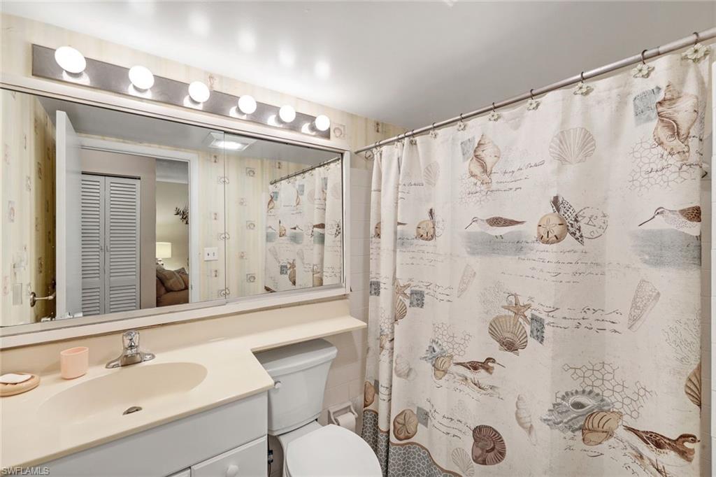 SOUTHWINDS APTS OF MARCO ISLAND - Residential