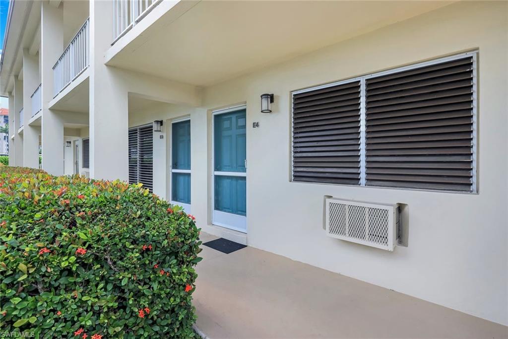 SOUTHWINDS APTS OF MARCO ISLAND - Residential
