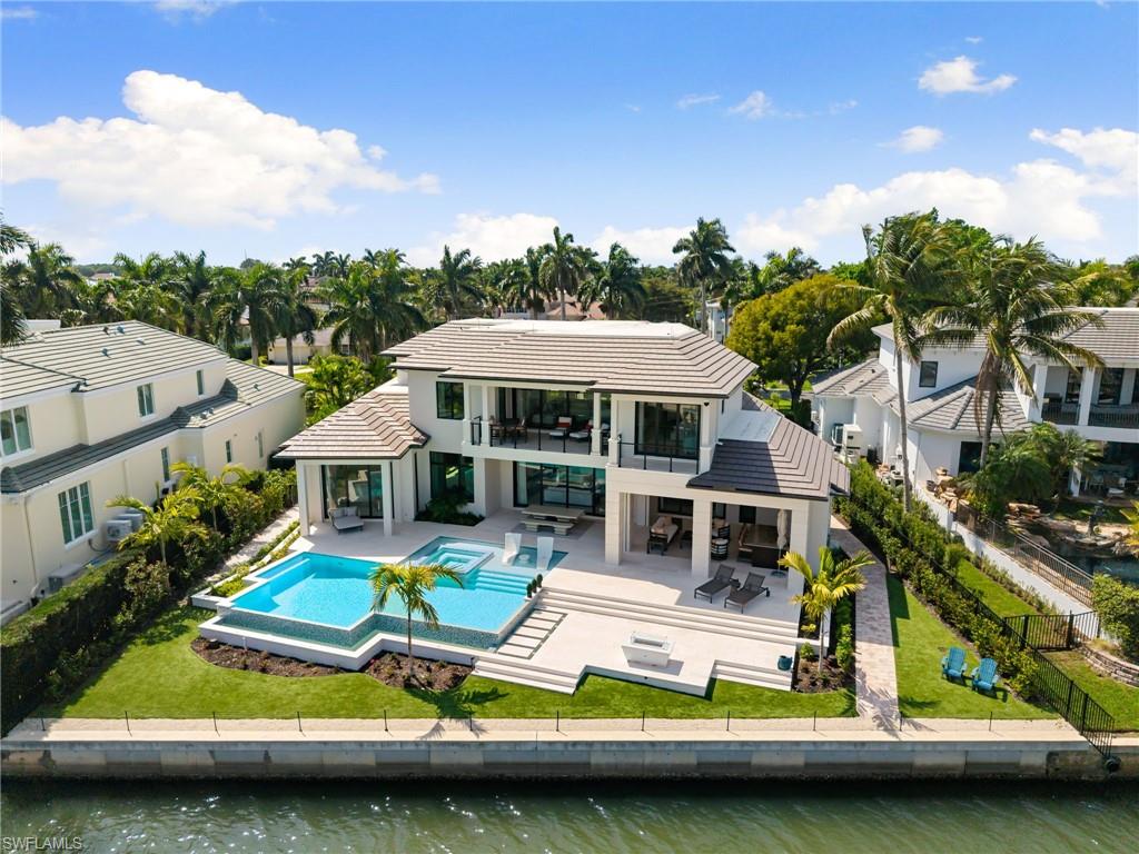 ROYAL HARBOR - Residential