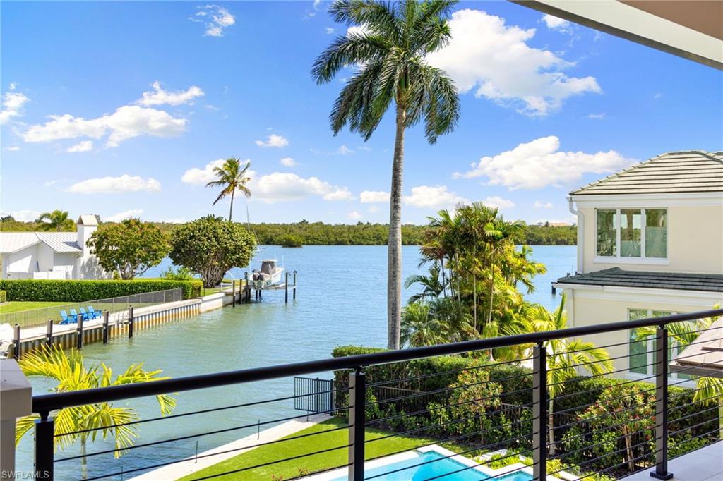 ROYAL HARBOR - Residential