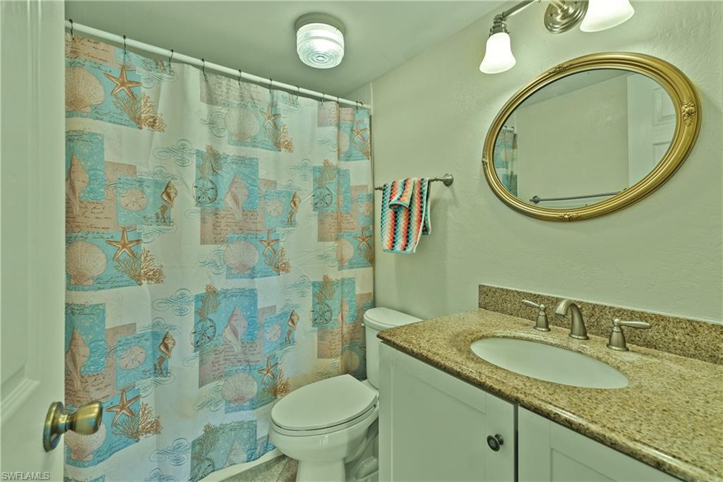 SEVEN LAKES - Residential