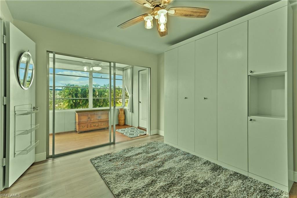 SEVEN LAKES - Residential