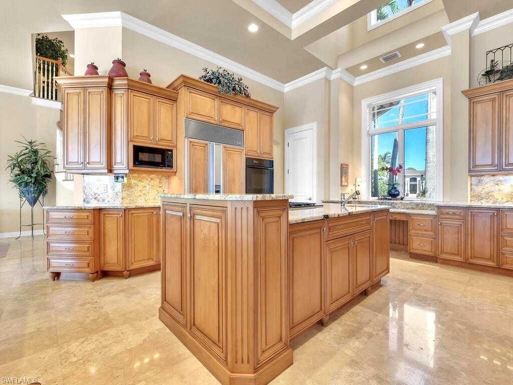 ROOKERY LAKE - Residential