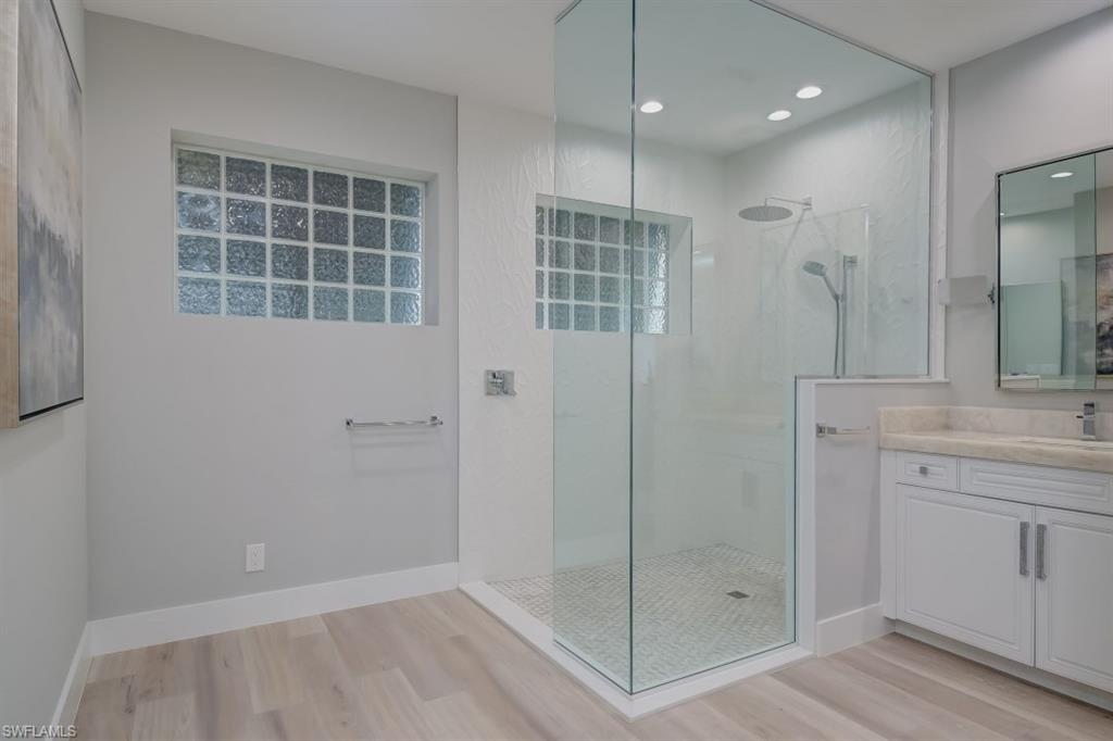 CONNERS - Residential