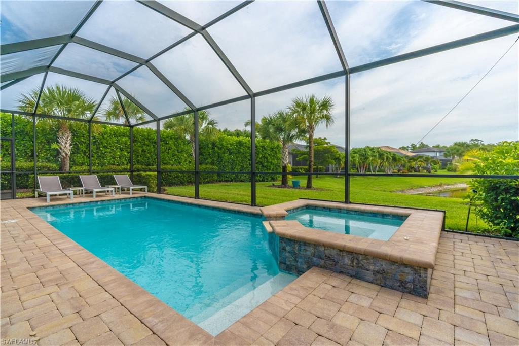 WINDING CYPRESS - Residential