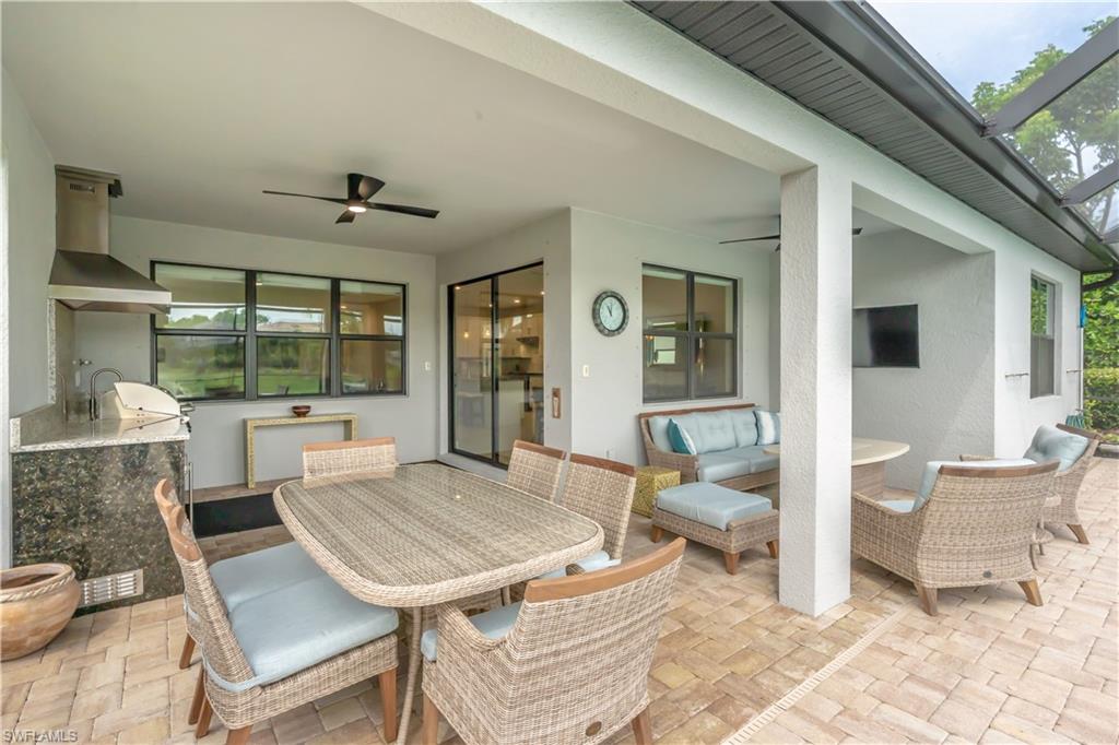 WINDING CYPRESS - Residential