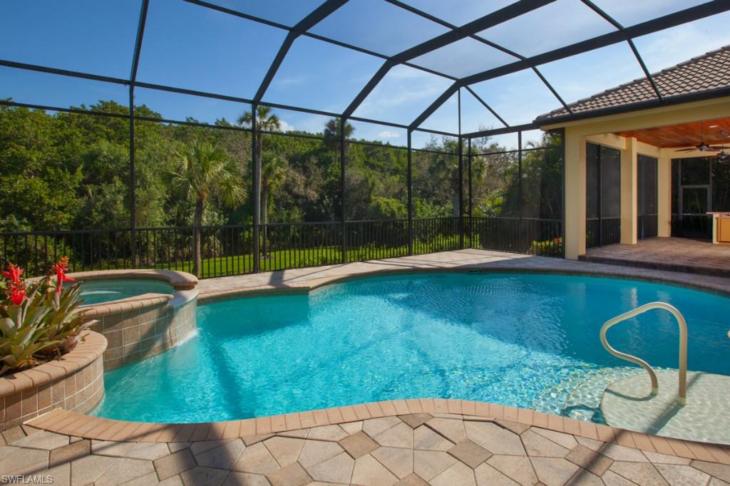 BAYWOODS - Residential