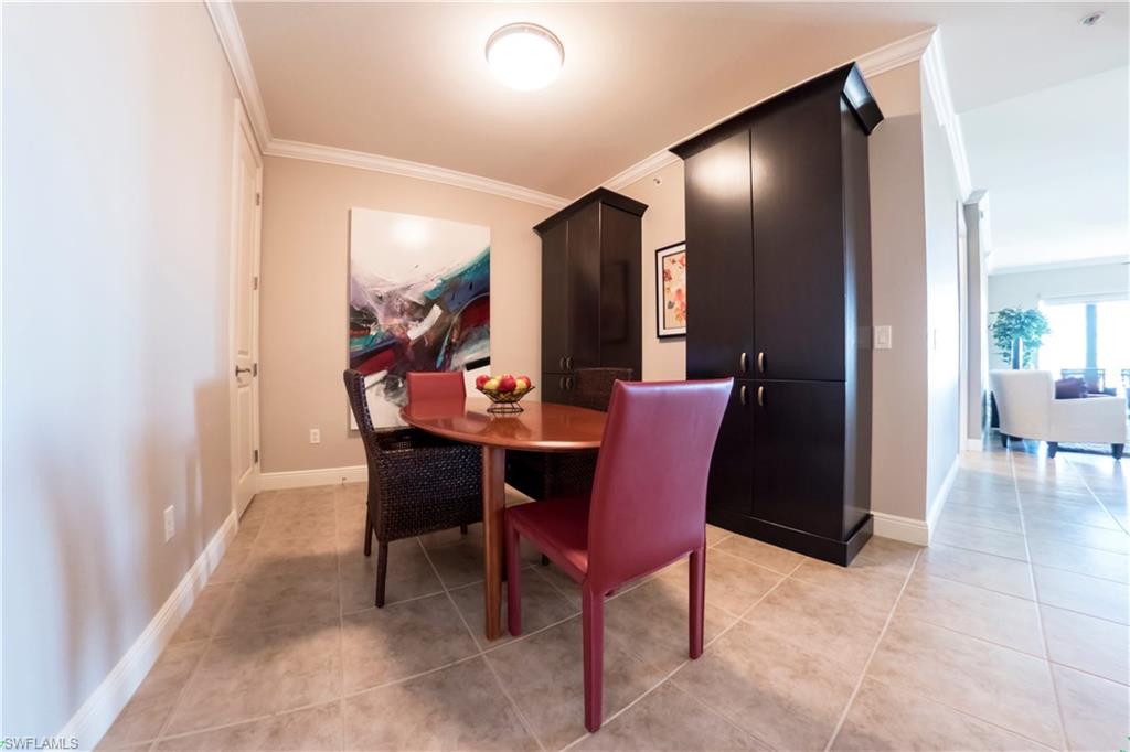 THE RESIDENCES AT COCONUT POINT - Residential