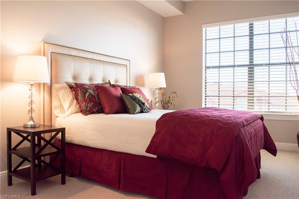 THE RESIDENCES AT COCONUT POINT - Residential