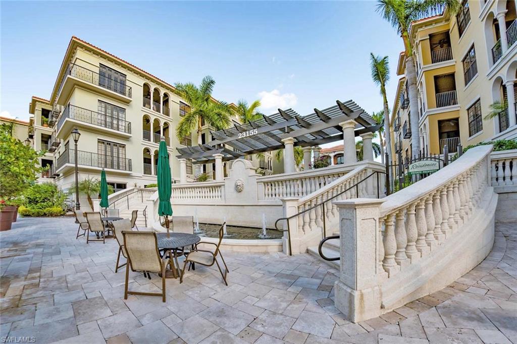 THE RESIDENCES AT COCONUT POINT - Residential