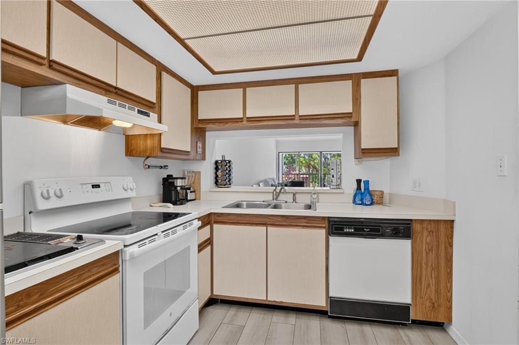 EAGLEWOOD - Residential