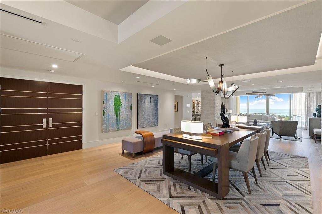 MYSTIQUE - Residential