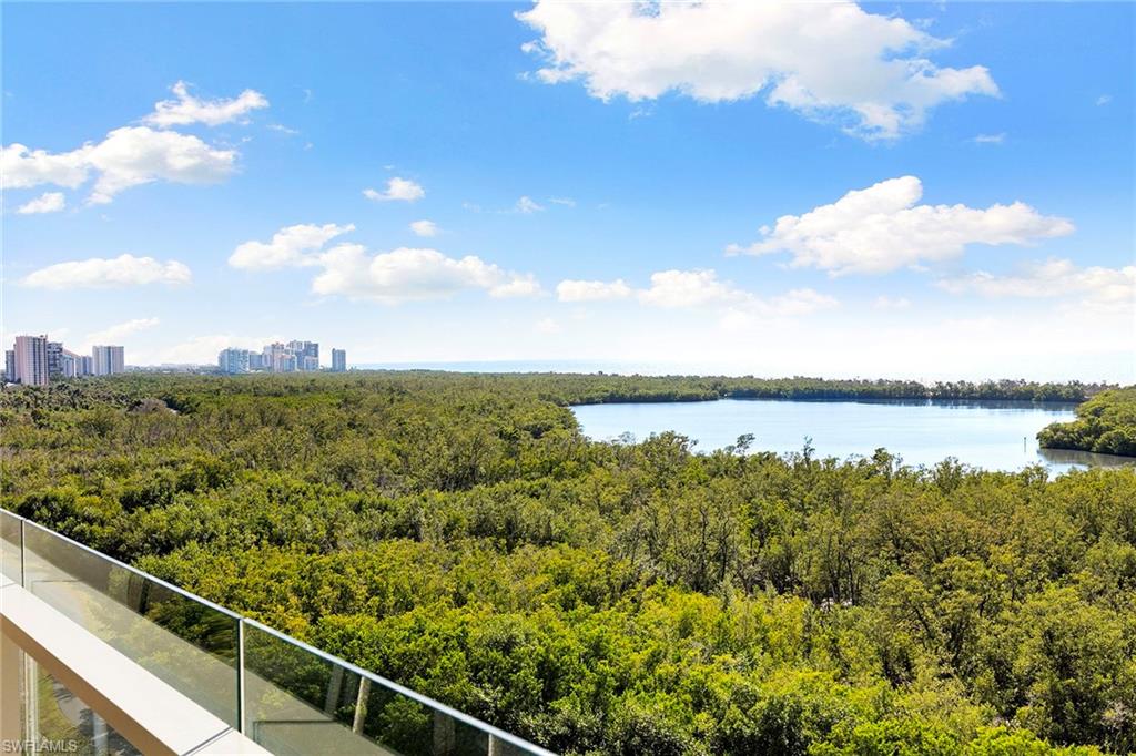 MYSTIQUE - Residential