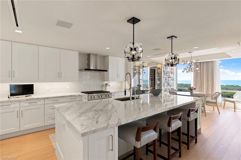 MYSTIQUE - Residential