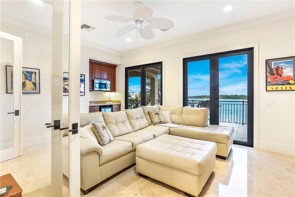 ISLES OF CAPRI - Residential