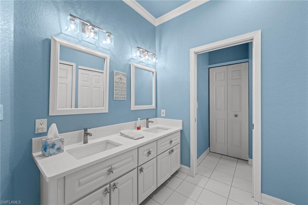 PINE ISLAND SHORES UNIT 9 - Residential