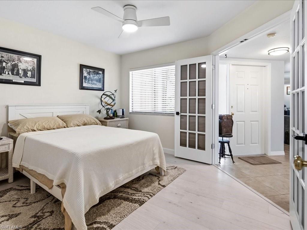 COACH HOMES - Residential