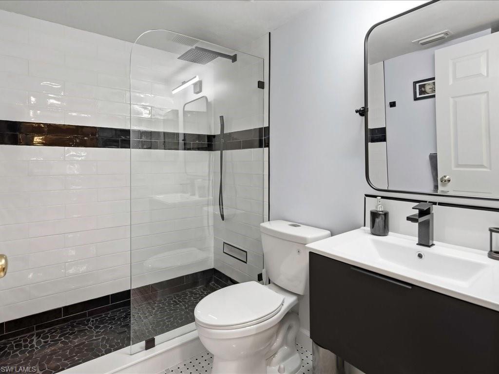 COACH HOMES - Residential