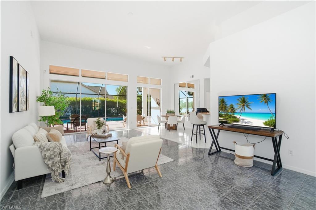 BERKSHIRE LAKES - Residential