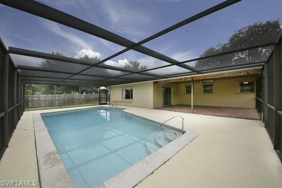 FORT MYERS SHORES - Residential