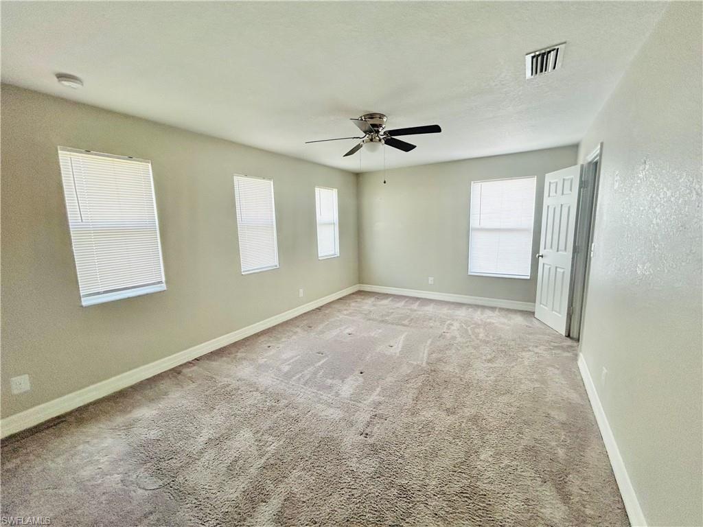 TOWN LAKES - Residential Lease